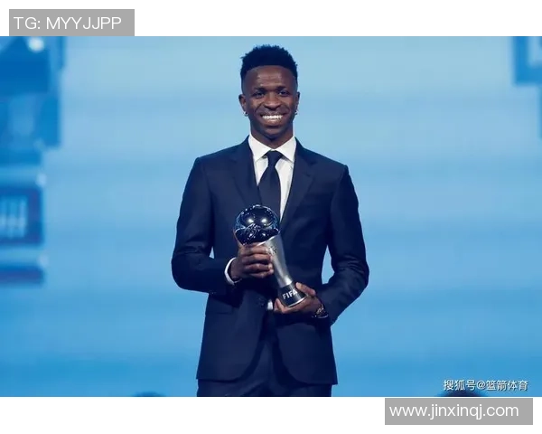 足球界的2号球星是谁？盘点最具影响力的二号球员及其精彩表现